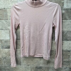 ❤️ GAP PINK RIBBED TURTLENECK TOP SIZE SMALL